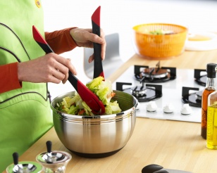 Pince à salade, ustensile de cuisine
