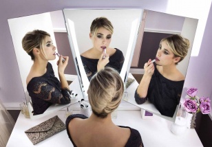 Miroir Tridimensionnel, miroir articulé en 3 parties réfléchissantes